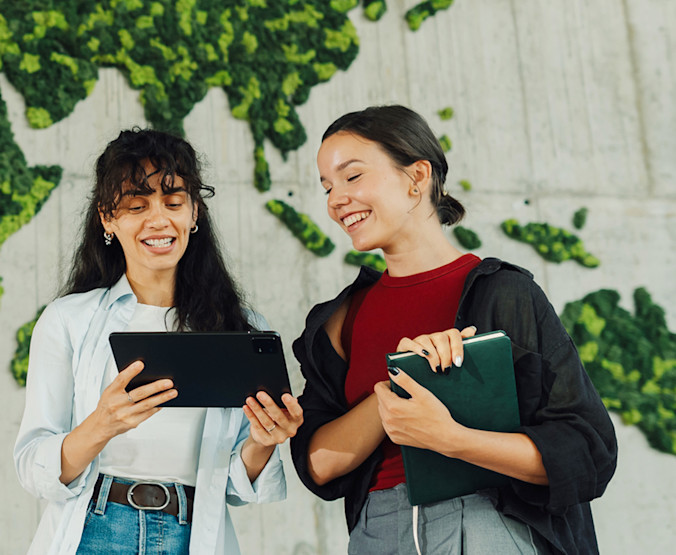 GettyImages-2228240453-ESG-Global-Carbon-Footprint-square