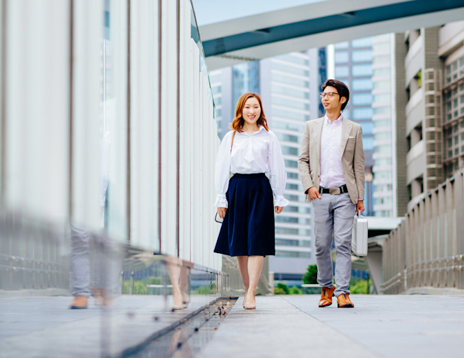 GettyImages-577933536-walking-down-the-street