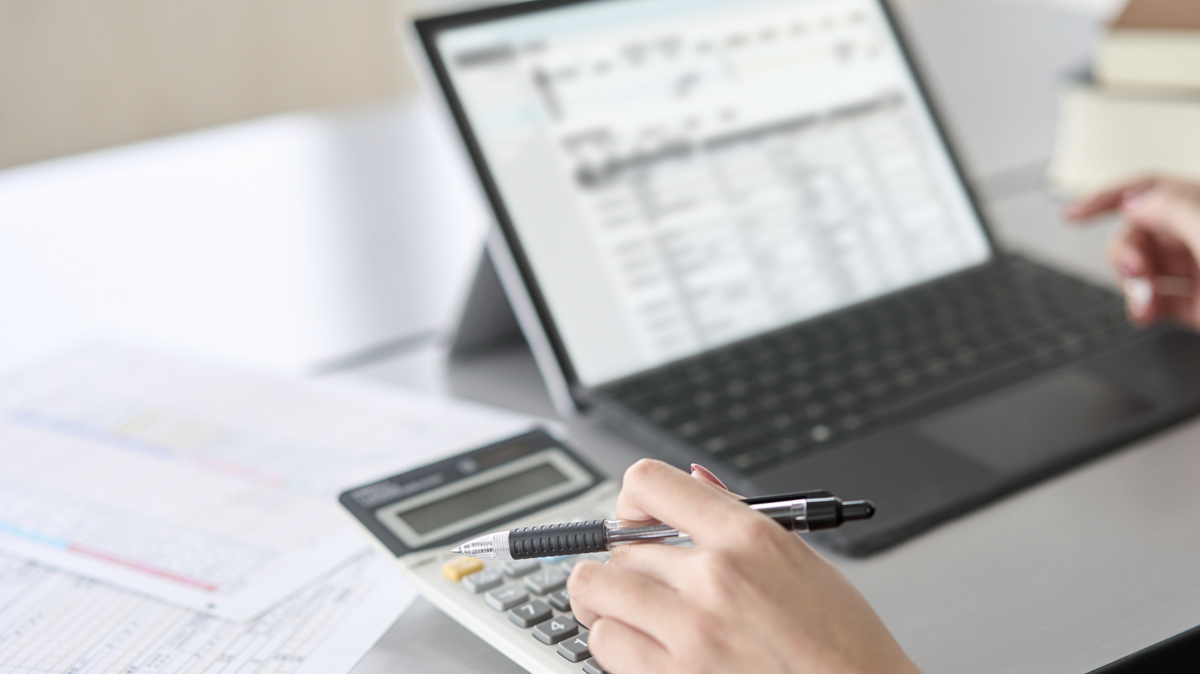 Tackling tax season with a better shareholder experience