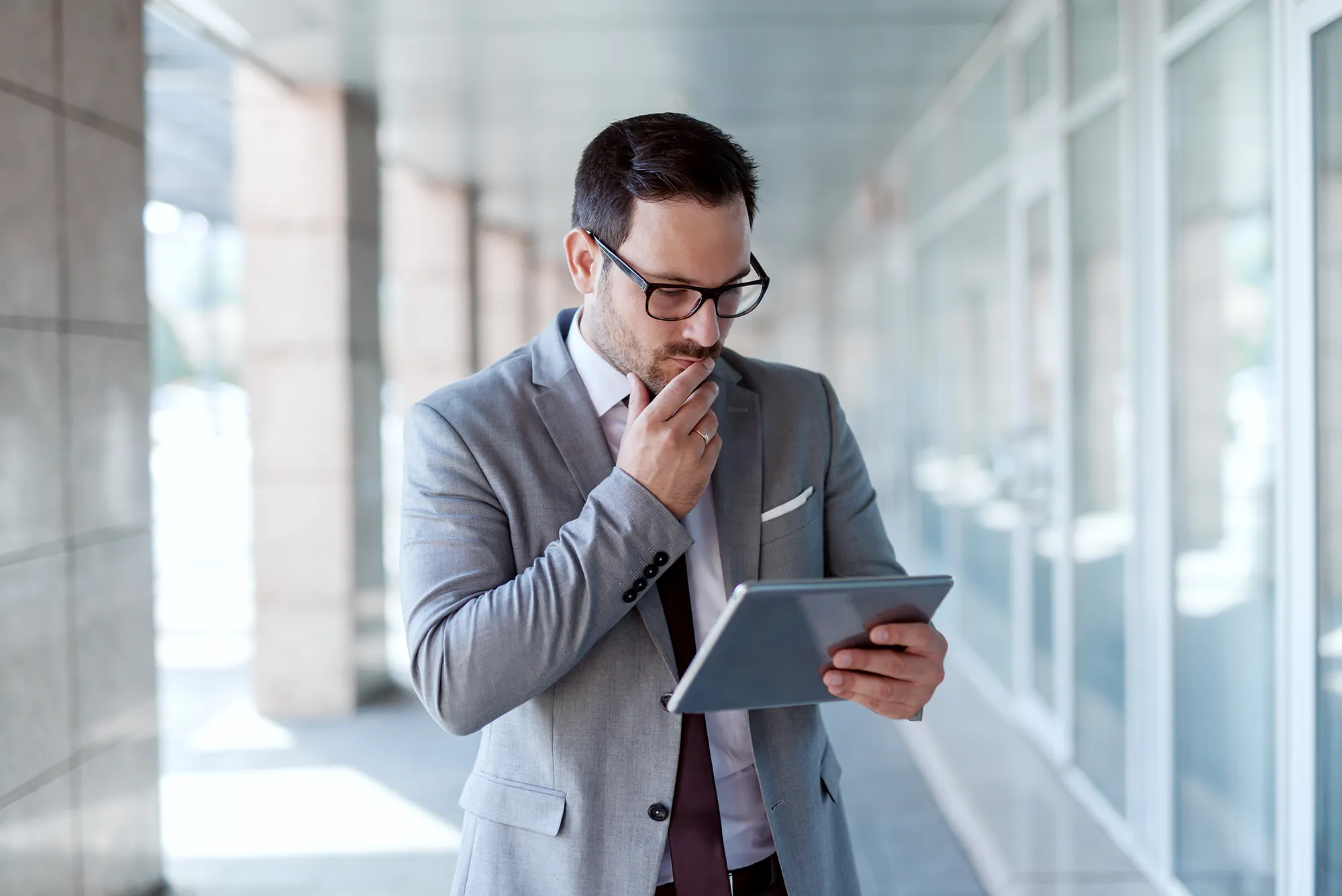 Top 9 corporate entity compliance risks (and how to avoid them)