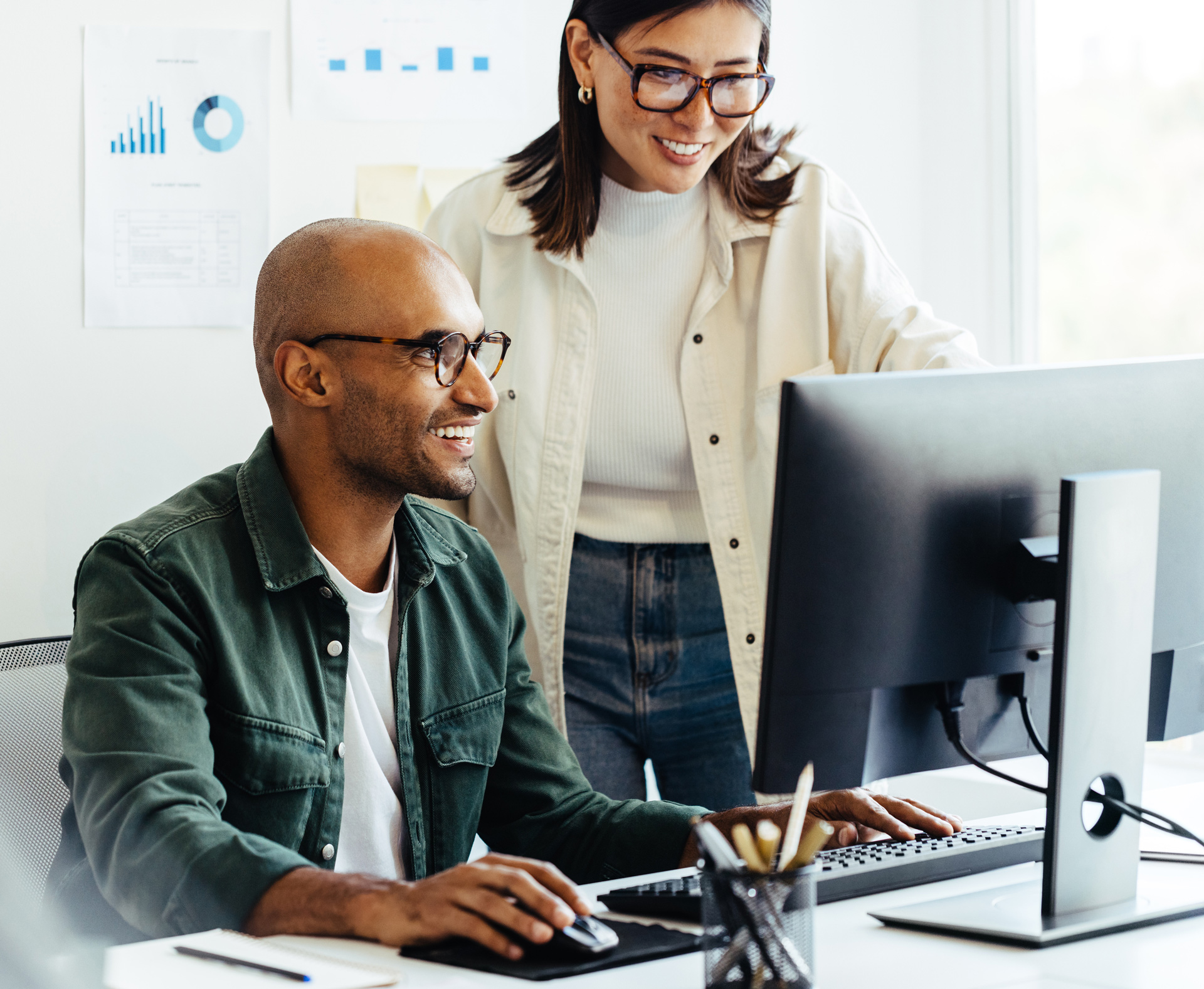 iStock-1536191188-Web-development-team-analyze-1920x1500