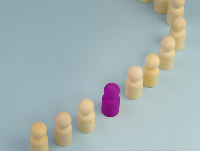 GettyImages-2214466479-Computershare-Purple-People