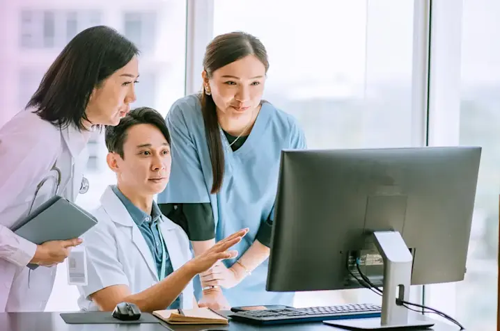 IT and healthcare among top industries investing in employee share plans