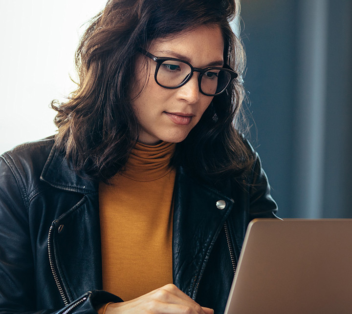 iStock-1015267018-Asian-woman-using-laptop-WebHeader