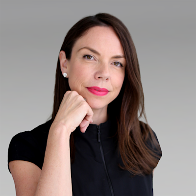 ann-bowering-headshot-2024-gray-bg