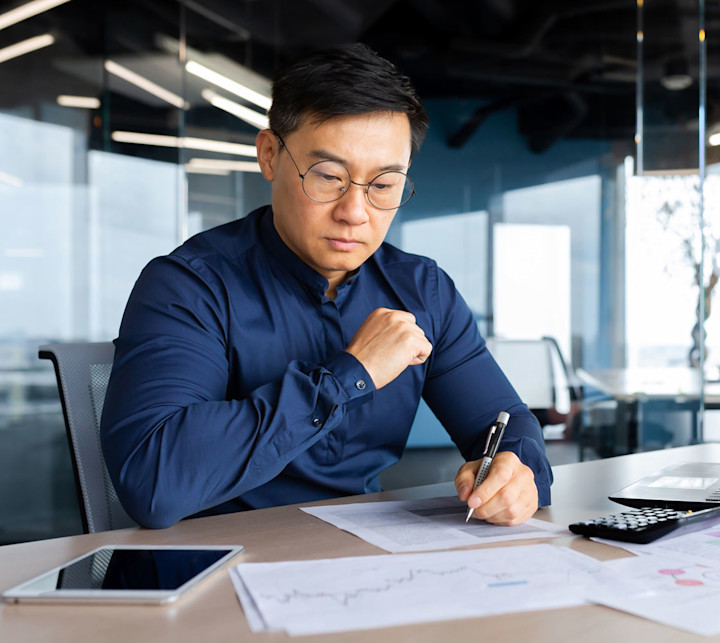 GettyImages-1450340319-multiple-investments-1170x1000