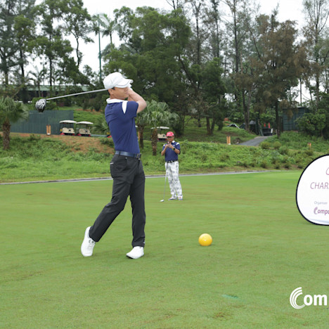 golfer-guest4-roger Tile image of golfer-guest4-roger