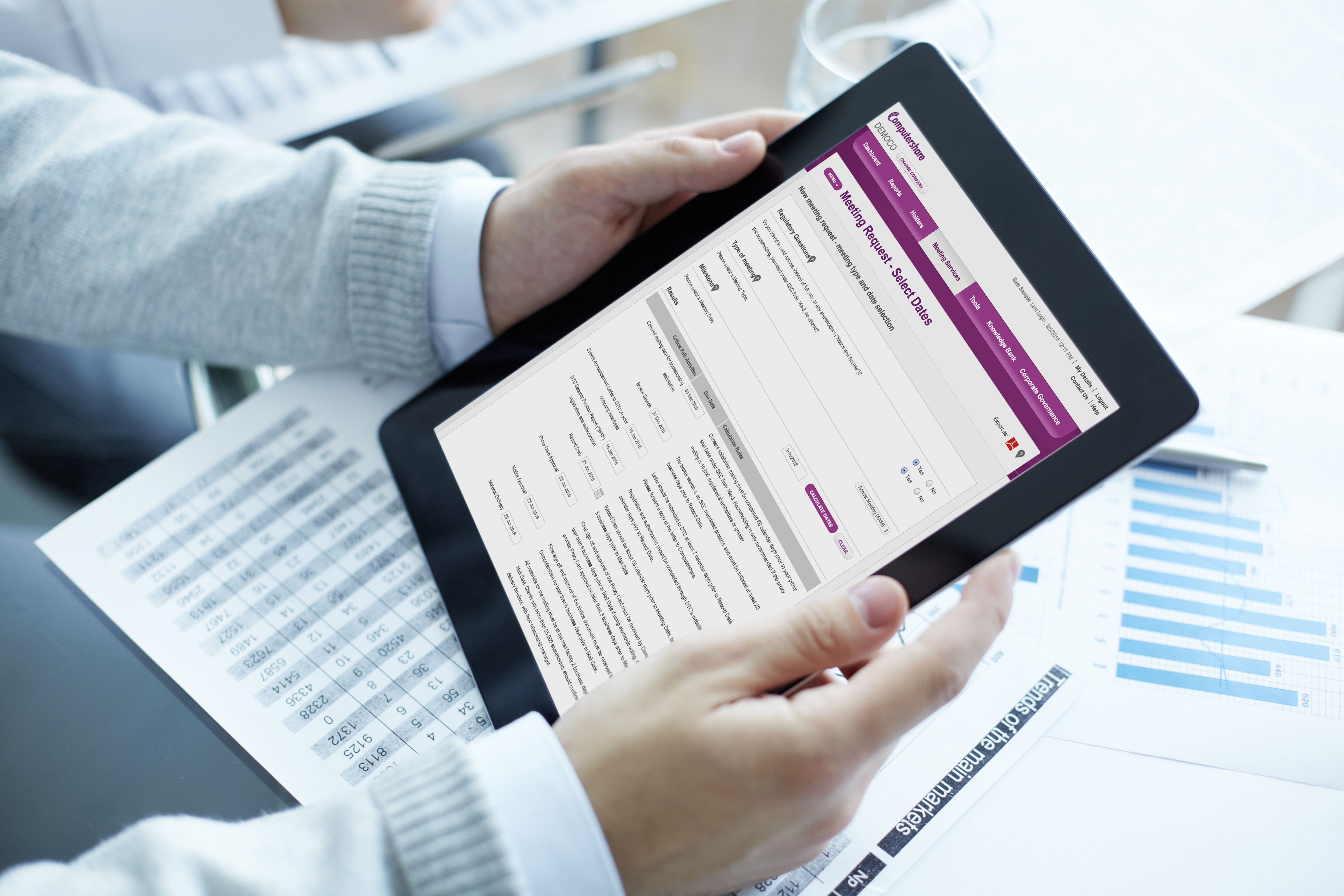 Holding electronic document