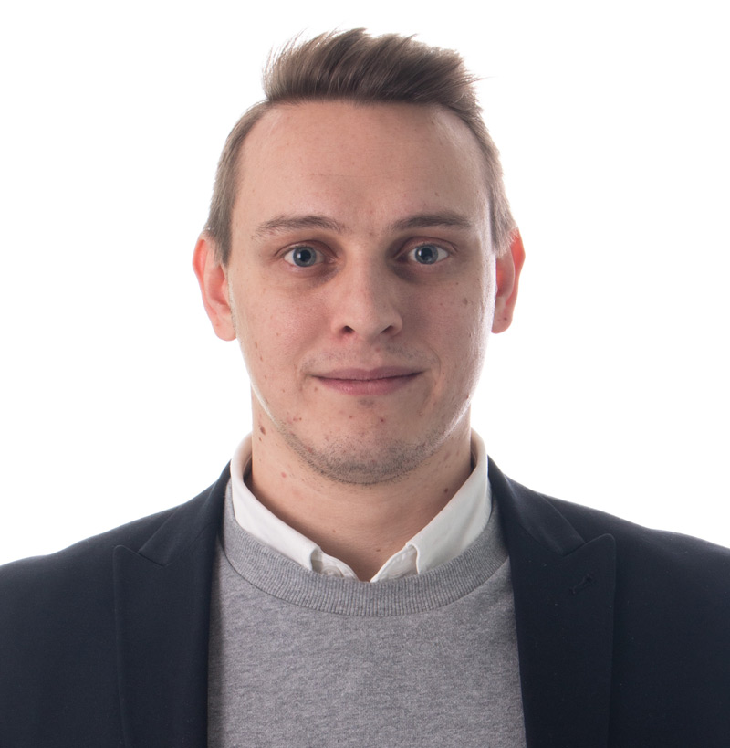 elliot_alexander_headshot